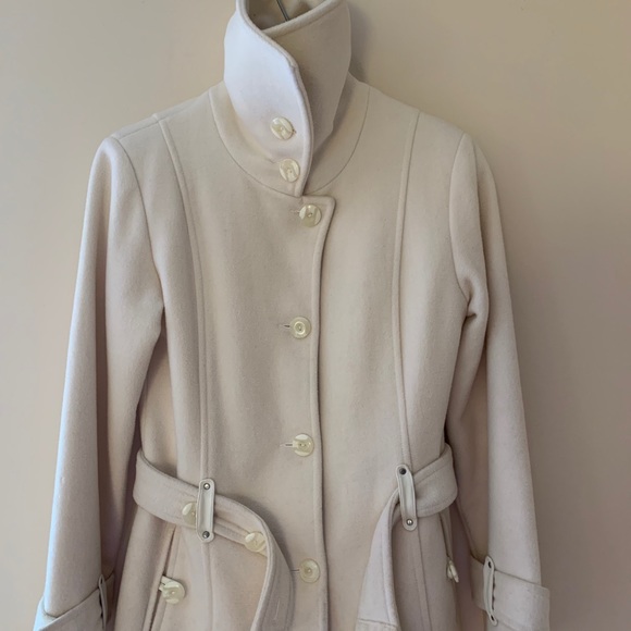 White cream wool Coat with belt - Picture 3 of 13